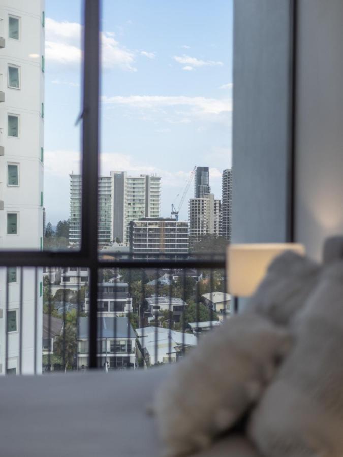 Riverside 2br Delicate Apartment Gold Coast